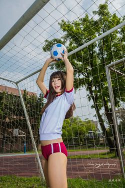 裸巨大的乳
