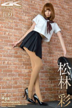 夜里挑灯看剑